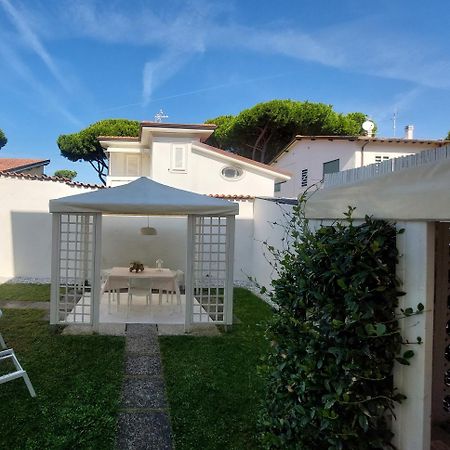 Minzoni94 - Twobedroom+Garden Lido di Camaiore Eksteriør bilde