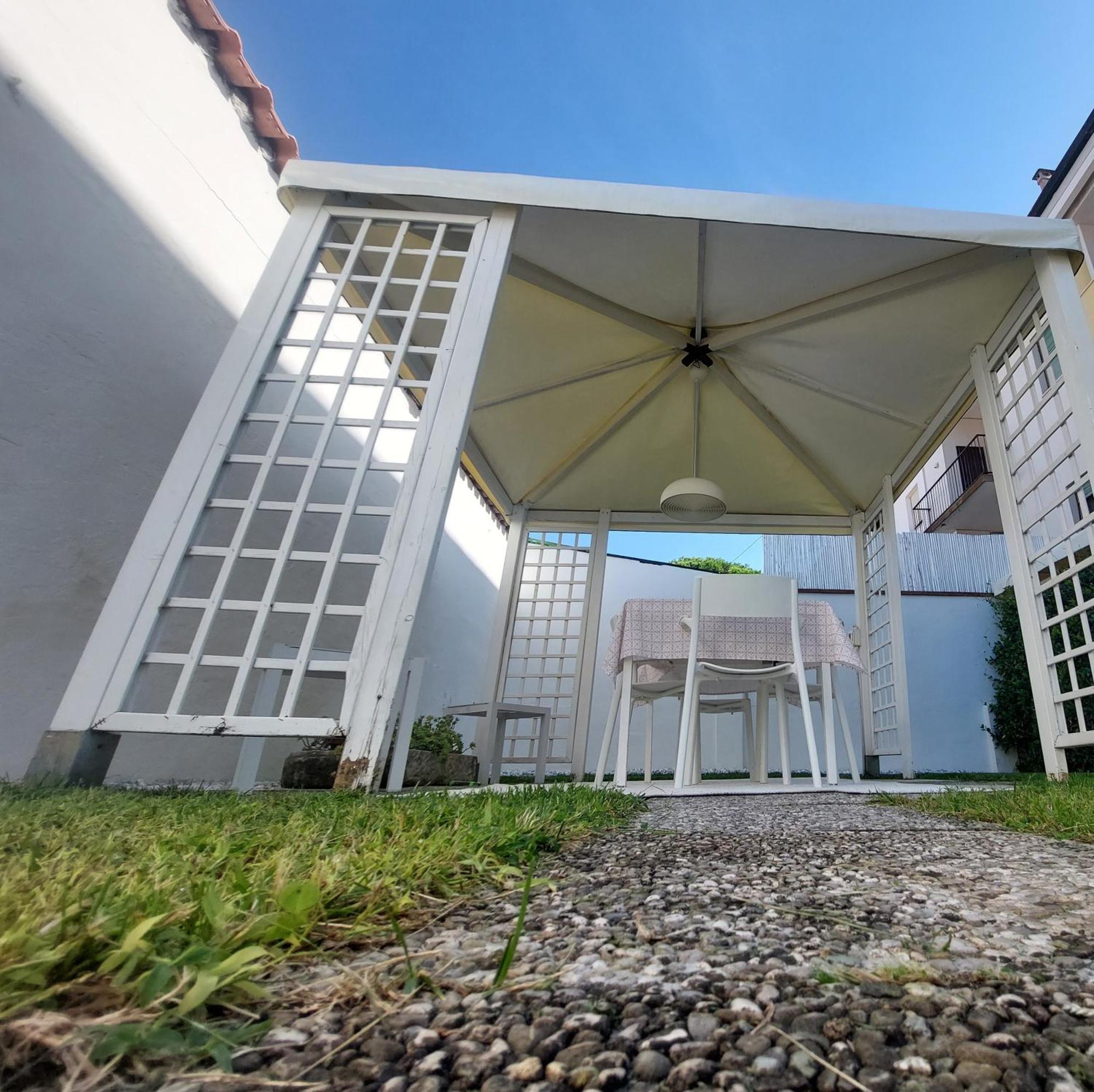 Minzoni94 - Twobedroom+Garden Lido di Camaiore Eksteriør bilde